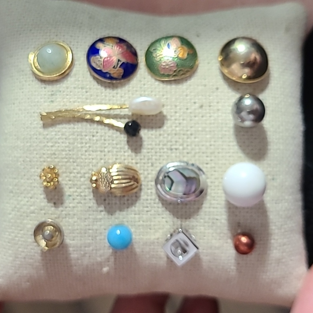 Single Stud Earrings ~ All Different Silver Gold Acorn Flower Ball 14 Pieces EUC
